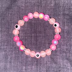 Made With Pink Matte Beads And Bubble Gum Pink Beads Pink Evil Eye, Silver Statement Jewelry, Vintage Cuff Bracelet, Womens Cuff Bracelets, Black Onyx Bracelet, Bubble Gum Pink, Rose Quartz Bracelet, Ball Bracelet, Onyx Bracelet