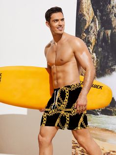 Negro  Collar  Tela estampado de cadena Bottoms Embellished No-Elástico  Artículos de Baño y Playa Gold Beachwear Bottoms For Vacation, Gold Beachwear Bottoms For Summer, Gold Bottoms For Summer Vacation, Men Chain, Swimming Beach, Outfits Hombre, Men Beach, Printed Drawstring, Beach Shorts