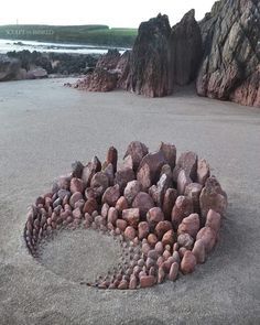 some rocks are arranged in the shape of a circle