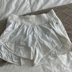 Got Them As A Gift And They Are Too Small On Me. They Would Fit A Small Or Xs White Summer Yoga Shorts, Casual Lightweight White Shorts, White Go-dry Shorts For Beach, White Summer Activewear Shorts, White Summer Activewear, White Sporty Activewear For Vacation, Summer White Short Activewear, Sporty White Activewear For Vacation, White Lightweight Beach Shorts