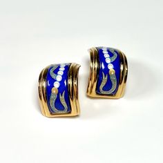 Vintage Herms Blue And Gold Enamel Kelly And Pearl Clip On Earrings. In Great Vintage Condition, No Signs Of Tarnishing. Designer Blue Jewelry For Anniversary, Luxury Blue Earrings For Evening Wear, Luxury Blue Earrings For Evening, Elegant Blue Clip-on Earrings For Formal Occasions, Elegant Formal Blue Clip-on Earrings, Elegant Blue Formal Clip-on Earrings, Blue Clip-on Earrings For Evening, Blue Enamel Earrings For Anniversary, Elegant Blue Enamel Jewelry