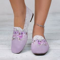 Category:Slip-Ons,Loafers,Flats; Upper Materials:Tissage Volant; Season:Spring,Summer,Fall,Winter; Heel Type:Flat Heel; Gender:Women's; Toe Shape:Square Toe,Closed Toe; Style:Comfort,Casual; Heel Height(inch):<1; Outsole Materials:Rubber; Occasion:Daily,Valentine's Day,Work,Office; Closure Type:Loafer; Pattern:Floral; Listing Date:11/22/2023; 2024 Trends:Plus Size,Flyknit Shoes,Classic Loafers,Print Shoes Oktoberfest Outfits, Flyknit Shoes, Classic Loafers, Winter Flats, Shoes Office, Womens Basic Tops, Mens Outdoor Jackets, Floral Flats, Shoes Classic