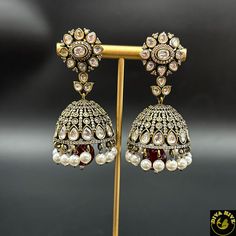 Kundan Jhumka - Earring -Kundan - Divahive Luxury Tilla Jhumkas For Festive Occasions, Luxury Kundan Temple Jhumkas, Heavy White Danglers For Celebration, Heavy White Jhumkas For Festive Occasions, White Heavy Jhumkas For Festive Occasions, Victorian Jhumkas, Kundan Jhumka, Victorian Colors, Reception Dress