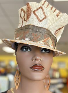 This is for the bold and beautiful. A wearable art collection also known as Hatitude. A Zulu hat that is sure to make a statement.  Hand painted Prosperity symbols to attract wealth and abundance. Inspired by the Zulu women of Johasurburgh, Africa. This can be form to ethnic formal occasions or to street festivals . Head circumference 24 inches,2 inches brim, and 3 inches in-depth.You can have it both ways . Don't delay order yours today. Frayed Jeans Diy, Zulu Hat, African Crown, African Hat, African Head Dress, Zulu Women, Formal Hat, African Hats, Funky Hats