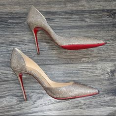 Gently Used New Heel Taps New Rubber Soles 100mm Is About 4 Inches Fits Like An 8.5 The Shoes Bow Outward From The Way I Walk Wedding Louboutins, Louboutin Wedding, Heel Taps, Heel Tap, Bow Shoes, Louboutin Shoes, Christian Louboutin Shoes, Shoes Women Heels, Christian Louboutin