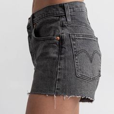 New With Tags!! Size 25 Or 0/1 *Approximate Measurements Waist 13.5” Rise 10” Inseam 2.25” * - 99/1% Cotton/Elastane - Button Fly Closure - Ripped High Rise Cut Off - Light Fading Summer Staple!! Fitted Mid-rise Casual Shorts, Classic Mid-rise Shorts With Built-in Shorts, Casual Fitted Shorts For Everyday, Fitted Casual Shorts For Everyday, Fitted Casual Everyday Shorts, Casual Bottoms With Button Closure And Short Leg, Classic Jean Shorts With Belt Loops, Casual Bottoms With Button Closure, Fitted Cutoff Jean Shorts With Button Closure