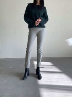 Slimline straight fit denim jeans in shorter cut at ankle. Natural colors of denim. Model is in MINUSEY S. ✔️ Free worldwide express shipping over $100✔️ Loved by 6,500+ customers✔️ Limited edition collections, maximum style⠀⠀⠀⠀⠀⠀⠀⠀⠀Stay ahead of the trend with can’t-find-anywhere-else staples. Your closet will thank you 💕 * MINUSEY S = EU 34, US 2* MINUSEY M = EU 36, US 4* 97% Cotton / 3% Lycra* Dry clean* Made in Korea - Model Height: 170cm/5'7" (US2, EU34) Winter Straight Leg Jeans, Winter Straight Leg Jeans With Five Pockets, Straight Leg Winter Jeans, Trendy Straight Cropped Jeans For Fall, Straight Leg Jeans For Winter, Everyday Winter Bottoms With Five Pockets, Winter Bottoms With Five Pockets For Everyday Wear, Tapered Leg Jeans For Workwear In Winter, Straight Leg Winter Pants For Everyday