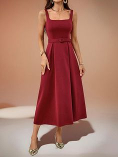 Burdeos Elegante Collar sin mangas Tela Liso A línea Embellished Estiramiento medio Women Prom Dresses, Color Minimalist, Red Sheath Dress, 파티 드레스, Womens Prom Dresses, Vestidos Prom, Pretty Clothes, Cocktail Party Dress, Evening Party Dress