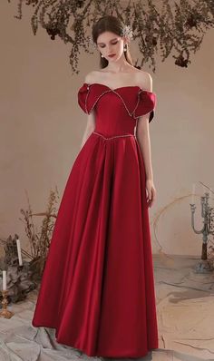 Off-shoulder Evening Dress For Homecoming And Prom, Strapless Ball Gown For Prom Banquet, Strapless Ball Gown For Banquet Or Prom, Strapless Ball Gown For Banquet And Prom, Strapless Off Shoulder Dress For Homecoming And Prom, Strapless Off Shoulder Dress For Prom Season, Strapless Off Shoulder Dress For Prom, Strapless Off Shoulder Dress For Homecoming, Strapless Ball Gown For Prom Season Homecoming