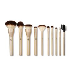 Target Makeup, Complete Makeup, Sonia Kashuk, Best Makeup Brushes, Makeup Brush Set Professional, Contour Brush, Professional Makeup Brushes, Eyeliner Brush