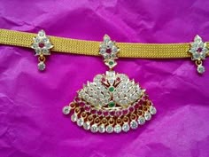 Ruby Necklace Designs, Couple Ring Design, Kundan Bangles, Traditional Indian Jewellery, Pearl Jewelry Design, Gold Bridal Jewellery, Gold Necklace Indian Bridal Jewelry