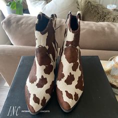 Nwt Calf Hair Cow Print Boots, Size 8.5 Medium, Side Zips. Really A Conversation Pair Of Shoes! Cow Print Boots, Leopard Ankle Boots, Print Boots, Boot Bling, Brown Leather Ankle Boots, Leopard Heels, Western Booties, Boot Print, Slouched Boots