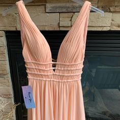 This Dress Has Beautiful Straps And Has Never Been Worn. It Is A Peach Color. Made For A Bigger Busted Person. Peach Sleeveless Prom Dress, Peach V-neck Evening Dress, Summer V-neck Homecoming Maxi Dress, Peach V-neck Dress For Party, Summer V-neck Maxi Dress For Homecoming, Peach V-neck Maxi Dress For Parties, V-neck Spring Homecoming Maxi Dress, Peach Homecoming Dresses, Zara White Dress