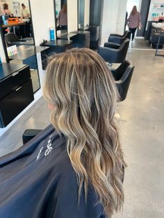 Low Maintenance Blonde Balayage, Low Maintenance Blonde, Lived In Color, Dyed Blonde Hair, Brown Hair With Blonde Highlights