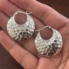 This Is An Absolutely Gorgeous Pair Of Hammered And Polished Solid Sterling Silver Hoop Earrings. They Are Part Of A Private Collection. Measure 1.25 Inches Long And Weigh 8.4 Grams. Stamped 925 For Sterling Silver And Atm On Theirs Hoops. In Excellent Vintage Condition. Kl Sterling Silver Hoop Earrings, Sterling Silver Hoops, Earrings Color, Silver Hoops, Silver Hoop Earrings, Vintage Silver, Vintage Ladies, Vintage Jewelry, Jewelry Earrings