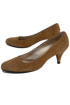 Current Boutique-Salvatore Ferragamo - Suede Almond Toe Heels Sz 8.5 Tan Pumps, Shoe Websites, Salvatore Ferragamo Shoes, Ferragamo Shoes, Shoes High, Shoes Pumps, Suede Pumps, Court Shoes, Heel Pumps