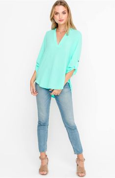 Mint Green Roll Tab Sleeve Top Mint Blouse Outfit, Mint Green Top Outfit, Green Blouse Outfit, Green Top Outfit, Aqua Outfit, Mint Green Shirts, Mint Green Top, Mint Blouse, Mint Green Tops