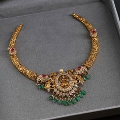 Buy Necklaces Online | Regal Mayuri Kanti Set from Indeevari Kanti Necklace Designs Gold, Kanti Necklace, Simple Necklace Designs, Jewelry Necklace Simple, Short Necklaces, Embroidery Painting, Indian Wedding Jewelry Sets, Gold Jewels Design, New Gold Jewellery Designs