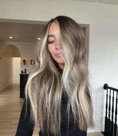 Brown Hair And Blonde Balayage, Blond Hair Blended Roots, Hair Color For Hiding Gray, Blonde To Light Brown Hair Before And After, Lived In Ash Blonde Balayage, Cool Blonde Dark Roots, Low Matinance Blonde, Blonde Dimensional Hair Balayage, Fall Blonde Balayage Dark Roots