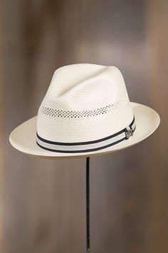 Image Abby Road, Straw Panama Hat, Dope Hats, Mens Fedora, Mens Hats Fashion, Straw Fedora Hat, Straw Fedora, Fashion Cap, African Men Fashion