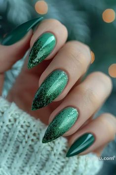 Green Nails: Embracing Nature's Hue - Puqqu Character Nails, Green Nail Art, Green Polish, Green Nail Designs, Green Nail Polish, Green Nail, Cornrows Braids, Green Nails, Interior Art