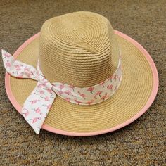 New Without Tags Girl's Sunny Dayz 2 Tone Safari Hat With Pink Trim And Attached Sewn On Tie With Cream And Pink Flaminos. Crown: 54 Cm Brim Size: 2.75" Never Worn. Received As A Gift But Too Small. Appropriate For Ages 5-9 Years Depending On Size Of Head. Lightweight. Sun Protection. Pink Casual Straw Hat For Summer, Casual Pink Straw Hat For Summer, Pink Fedora Straw Hat For Summer, Pink Curved Brim Straw Hat For Summer, Adjustable Pink Straw Hat For Summer, Adjustable Pink Casual Sun Hat, Trendy Pink Adjustable Sun Hat, Casual Adjustable Pink Sun Hat, Casual Pink Sun Hat With Adjustable Fit