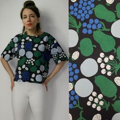 Marimekko top colorful pattern Brand: Marimekko x Uniqlo Size: S Measurements, flat: Overall length: 55 cm (21.65'') From armpit to armpit: 53 cm  (20.87'' ) Condition: very good condition with light signs of wear Material: cotton Model in the photos is size 8UK/4US; 164 cm/5'5''  PLEASE read description. For better fitting I would suggest you compare measurements to a garment that you have in your closet to ensure a proper fit. No returns in case of the bad fit!  Due to camera and your monitor Casual Top With Pattern Prints For Summer, Pattern Print Cotton Short Sleeve Top, Cotton Short Sleeve Top With Pattern Prints, Cotton Top With Pattern Prints And Short Sleeves, Cotton Tops With Pattern Prints And Short Sleeves, Casual Cotton Printed Tops, Casual Cotton Tops With Pattern Prints, Multicolor Cropped Top With Graphic Print, Green Printed Casual Crop Top