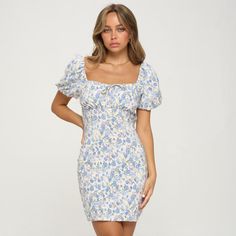 Features: Floral Print Puff Sleeves Bodycon Mini Style Self Tie Bow Material Content: 66% Rayon 30% Nylon 4% Spandex Puff Sleeve Bodycon Dress, Tie Ribbon, Cutout Sweater, Gel Set, Bodycon Dress With Sleeves, Bodycon Floral Dress, Cold Shoulder Long Sleeve, Sleeve Bodycon Dress, Tie Bow