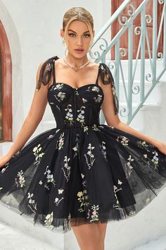 Black Short Homecoming Dress, Green Corset, Lovely Partner, Mini Homecoming Dresses, Womens Black Shorts, Dress Occasion, Homecoming Dresses Black, Short Homecoming Dress, Sophisticated Dress