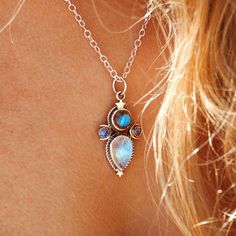 This mystical and celestial necklace will add a touch of magic to your look! Made with Labradorite and Moonstone gems, this sterling silver necklace features crescent moons and stars inspired by the cosmos. Labradorite can symbolize self-love, spiritual protection and intuition. As well, Moonstone can symbolize the divine feminine, clarity, intuition and the moon phases. Metal: Solid sterling silver Pendant size: 35mm Necklace length: 46cm plus 5cm extender chain Gemstone: Rainbow Moonstone and Labradorite Gemstone color: White Gemstones size: 12x8mm ✈  Free Shipping (USPS) 🎁  Free Gift Box ↻  60 Days Return ⌛  24 Handling Time  ** GET 15% OFF COUPON ** Visit 👉 boho-magic.com/join Join and get coupons, exclusive offers, updates, and more surprises! ** ALSO IN OUR SHOP ** Shop▸ https://et Moonstone Necklace Silver, The Moon Phases, Dark Things, Moons And Stars, Boho Jewels, Spiritual Necklace, The Divine Feminine, Celestial Necklace, Spiritual Protection