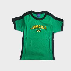 Jamaica Womens Shirt Elegant Loungewear, Top Streetwear, Looks Street Style, Country Shirts, Clothing Manufacturer, Retro Chic, Retro Tshirt, Streetwear Women, Summer Tops