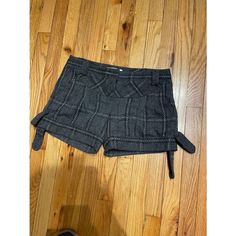 Nwot To The Max Wool Plaid Shorts Vintage Y2k Tie School Girl Preppy Cottage Winter Coquette Biker Skater Moto Riding Laces Side Embrace Effortless Style With To The Max Women's Shorts, Tailored For A Regular Fit. These Size 6 Shorts Come In A Versatile Gray Hue, Crafted From A Cozy Flannel Blend Of Polyester, Rayon, Wool, And Acrylic. Perfect For Casual Outings Or Relaxed Weekends, These Shorts Offer Both Comfort And Chic Simplicity. Elevate Your Wardrobe With This Essential Piece. All Sales Ar Preppy Cottage, Cottage Winter, Winter Coquette, Versatile Gray, Lace Side, Cozy Flannel, Plaid Shorts, Women's Shorts, Vintage Y2k