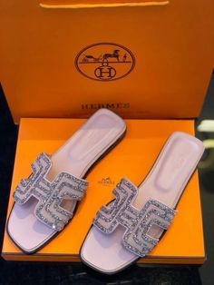 2023 Trendy Shoes, Hermes God, Bags Birkin, Hermes Aesthetic, Sandals Hermes, God Hermes, Scarf Hermes, Sandals Outfits