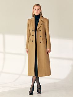 Editor's NotesThis is a long coat that features a feminine and classic hourglass shape. Constructed with a material blended with cashmere and wool, it assures commendable thermal properties, ensuring that you stay warm and cozy.- Natural-colored, genuine horn buttons engraved with the BAU logo- The natural curve line of the hourglass shape offering a feminine and slim silhouette- Highly versatile item, combining a classic feel and a sophisticated silhouette* The light from the monitor, depending on the angle and resolution, might make the actual color appear slightly different. Please verify the actual color by checking the product detail photos.Measurements(in.)Size(0/1/2)- Total Length: 46.81 in / 47.05 in / 47.28 in- Shoulder Width: 15.98 in / 16.50 in / 16.97 in- Chest Circumference: 3 Casual Leather Jacket Outfit, Tan Wool Coat, Trendy Dress Styles, Curve Line, Camel Coat Outfit, Business Attire Women, Cute Coats, Wool Coat Women, Classic Trench Coat