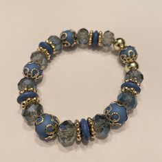 Perfect gift for the summer Blue And Gold Bracelets, Blue Clothes Aesthetic, Homemade Aesthetic, Bracelet Homemade, Avocado Jewelry, Blue Clothes, Homemade Bracelets, Trendy Bracelet, Gold Beaded Bracelet