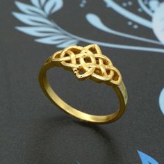 * Free Surprise Gift on Purchase of 1 Product. * Purchase of 4 Product and Get 2 Rings Free Gifts. Product :- Ring Material :- Brass/925 Sterling Silver Size :- All Size Available  Gold Filigree Ring, Mandala Ring,Lovely Celtic Knot Ring,Infinity knot Ring,Love knot Ring Celtic Ring ,Celtic jewelry,Hand Woven Knot Ring   * All our products are handmade and we make them as you see in the    photography but because of handmade There may be a slight difference in them * Handling Time: We take handling time of 1-3 Business Day from the date of receipt of the payment * Shipping Services: The shipping company takes 5-15 business days to deliver the product to US and most of other countries       For any queries Please feel free to message us. * Normally we respond in maximum 24 hours. * Gift pac Mandala Ring, Infinity Knot Ring, Filigree Ring Gold, Celtic Ring, Love Knot Ring, Infinity Knot, Celtic Knot Ring, Celtic Rings, 2 Rings