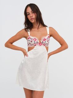 Babys Breath Midi Slip Dress — White | For Love & Lemons For Love And Lemons Festival, Concert Dresses, Fest Outfits, Country Concert Outfit, Lemon Dress, Love And Lemons, Rose Dress, Hoco Dresses, For Love And Lemons