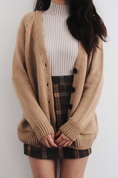 Experiment Outfit, Academia Outfits, Cardigan Outfits, Stylish Outfit, Plaid Skirt, Korean Outfits