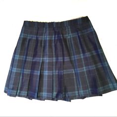 Nwt Wild Fable Blackwatch Plaid Skirt. Zipper And Button On The Left Side, Back Of Waistband Is Elastic. Waist: 15” Length: 16.5” High Waist Pleated Skirt For School, Preppy Style, Preppy Black Tennis Skirt For School, Preppy Black Skort For School, Preppy Black Lined Skirt, Preppy Black Skirt For School, Preppy Black Lined Mini Skirt, White Pleated Tennis Skirt, Tartan Pleated Skirt, Blackwatch Plaid