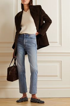 From pocket placement to the color of the topstitching, each detail of Khaite's jeans is carefully considered to ensure an equally comfortable and flattering fit. This light-blue 'Abigail' pair has a high-rise waist topped with the signature enameled button and straight legs that are cropped just above the ankles. Wear yours with everything from cardigans to crisp shirting. Plain White Sneakers, Parisian Wardrobe, Pocket Placement, What To Wear In Paris, Best White Sneakers, Mode Jeans, Stil Inspiration, French Women, How To Wear Scarves