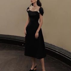 Black Slim High Waist Midi Dress Dinner Dresses, Classy Wear, Dresses A Line, High Waist Long Skirt, Feminine Women, Party Dinner, Long Midi Dress, Dress 2024, Dinner Dress