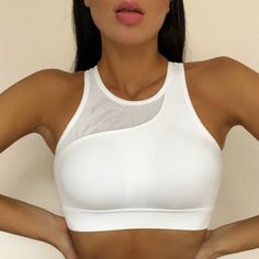 F00185951-404 Casual Mesh Sports Bra, White Stretch Top With Mesh Back, Stretch Mesh Sports Tops, White Mesh Stretch Sports Bra, White Stretch Mesh Sports Bra, Spring Mesh Gym Tops, White Mesh Athleisure Top, Spring Mesh Tops For Gym, White Mesh Top For Athleisure