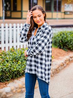 These plaid tops are going to be a staple in your wardrobe. Not only are they so soft & comfy but plaid is so on trend this season. Pair it with jeans and sneakers, or dress it up with your favorite boots. Mixing and matching this top will be so fun! Sizing: Small 0-4 Medium 6-8 Large 10-12 XL 12-14 Model is 5'7" Size 2/4 wearing small Casual Tops For Weekend Fall Wear, Everyday Plaid Tops For Spring, Spring Plaid Tops For Everyday, Plaid Tops For Everyday Spring Wear, Plaid Flannel Shirt For Fall Day Out, Casual Plaid Tops For Everyday, Casual Flannel Tops For Fall, Plaid Flannel Shirt For Everyday Spring Wear, Casual Fall Flannel Shirt For Day Out