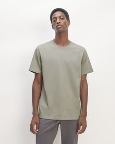 Basic Relaxed Fit Pima Cotton T-shirt, Classic Organic Cotton T-shirt For Everyday, Classic Everyday Organic Cotton T-shirt, Essential Relaxed Fit Cotton T-shirt, Solid Color Pima Cotton T-shirt For Everyday, Everyday Pima Cotton T-shirt, Solid Pima Cotton T-shirt For Everyday, Everyday Relaxed Fit Pima Cotton T-shirt, Everlane Casual Crew Neck Top