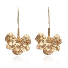 PRICES MAY VARY. 🏵️UNIQUE DESIGN — The exquisite metal flower earrings are made up of a large flower petal and a petal. Find inspiration from nature's plant world, The blooming petals add a bright spot to your makeup, making your appearance more elegant and refined. The carefully decorated earrings will make you more praise. 🏵️ELEGANT AND COMFORT — The fashion metal flower earrings with a center of gold tone stamen and blooming petals that make you charmer and elegant, beautiful and attractive Geometric Bracelet, Star Bracelet, Bead Charm Bracelet, Gold Earring, Flower Earrings Studs, Metal Flowers, Jewelry For Her, Floral Earrings, Girls Earrings