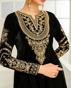 Pakistani Velvet Suits, Pakistani Cotton Suits, Velvet Shawls, Gharara Suits, Organza Suits, Border Lace, Velvet Shawl, Accessories Making