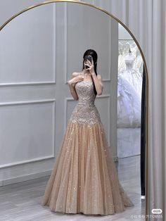 Gown Dress Design, Dress Pesta, Womens Trendy Dresses, Elegant Dresses Classy, Korean Fashion Dress, Designer Dresses Casual, Fairytale Dress, Fashion Mistakes