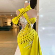 Lemon Yellow Dubai Prom Gowns Beaded Arabic Maxi Dress Sweetheart Corset Elegant Women Dresses for Arabic Maxi Dress, Sweetheart Corset, Elegant Dresses For Women, Lemon Yellow, Prom Gown, Women Dresses, Elegant Woman, Dubai, Party Dress