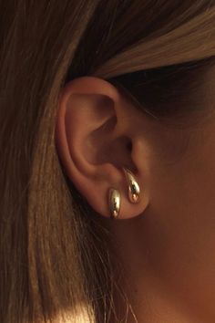 vuelta – Hernan Herdez Hernan Herdez, Two Earrings, Helix Jewelry, Septum Nose Rings, Nyc Jewelry, Handmade Jewelry Earrings, Jewelry Lookbook, The Double, Small Earrings