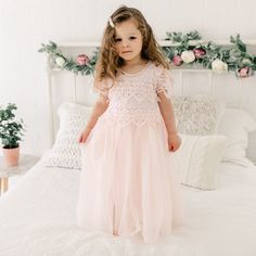 The Perfect Sienna Flower Girl Dress with very soft blush pink lace on the neckline and floor-length tulle skirt adds extra elegance to the dress. Gatsby Flower Girl Dress, Pink Boho Dress, Sienna Dress, Blush Flower Girl Dresses, Blush Pink Wedding Dress, Long Flower Girl Dresses, Pink Flower Girl Dresses, Lace Summer Dresses, Blush Pink Dresses